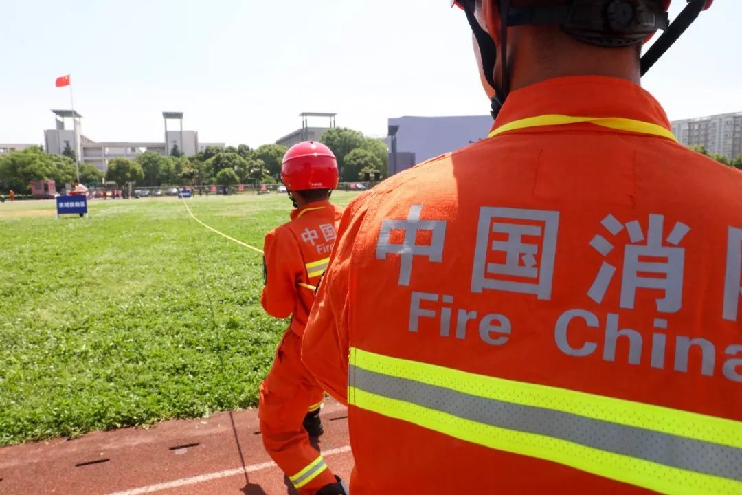 开飞机都会?消防蜀黍携秘密武器参加浙江省公